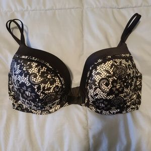 VS Push up bra (crossable straps)